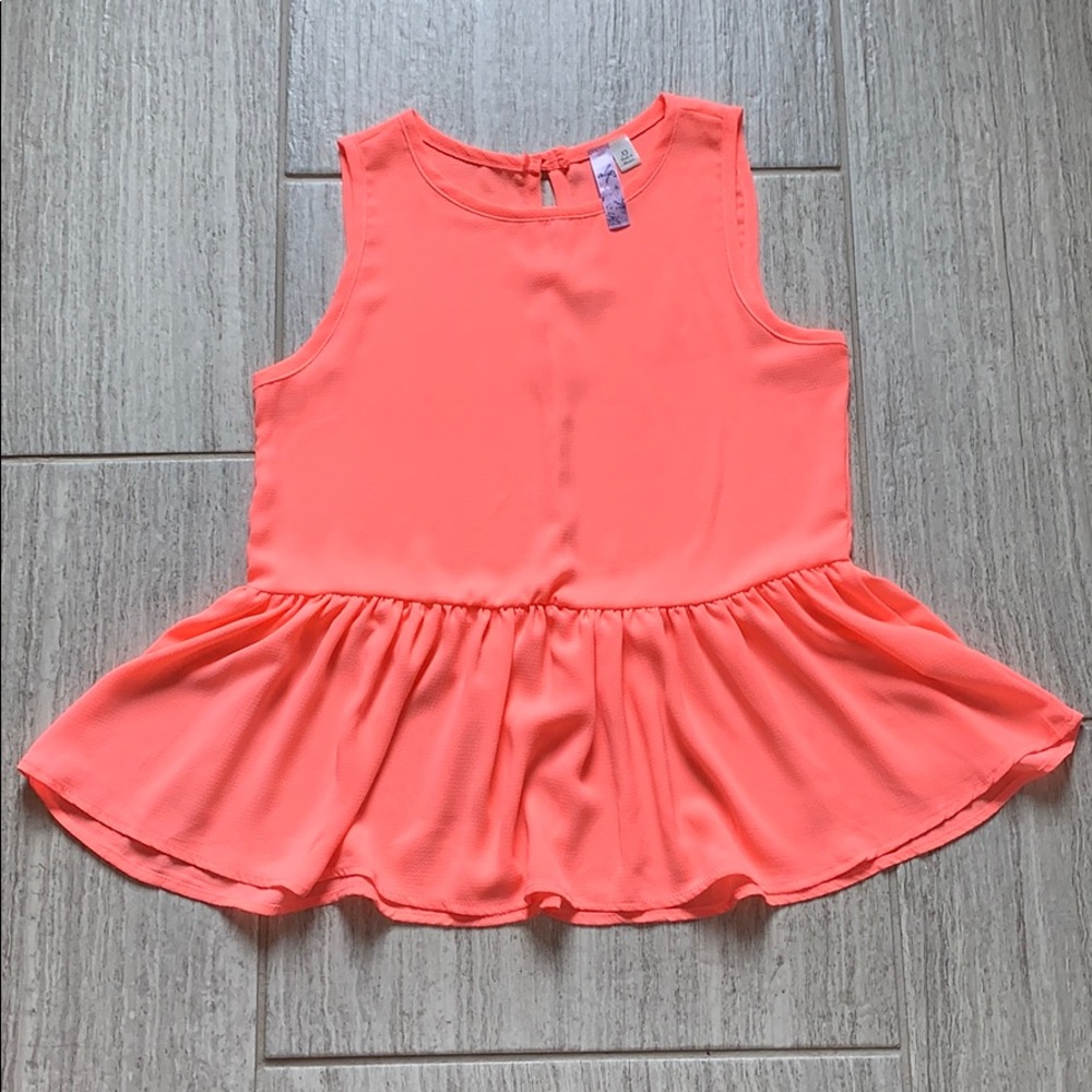 Francesca’s Coral Peplum Tank Top